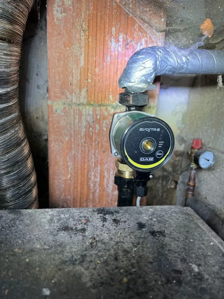 Travaux de plomberie près de Aumale